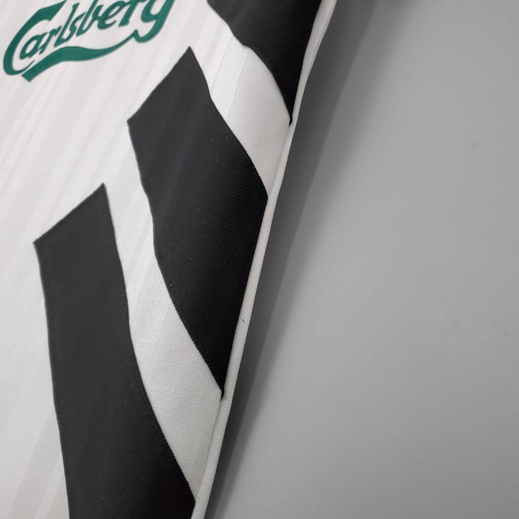 Liverpool Maillot Rétro 93/95 – Image 4