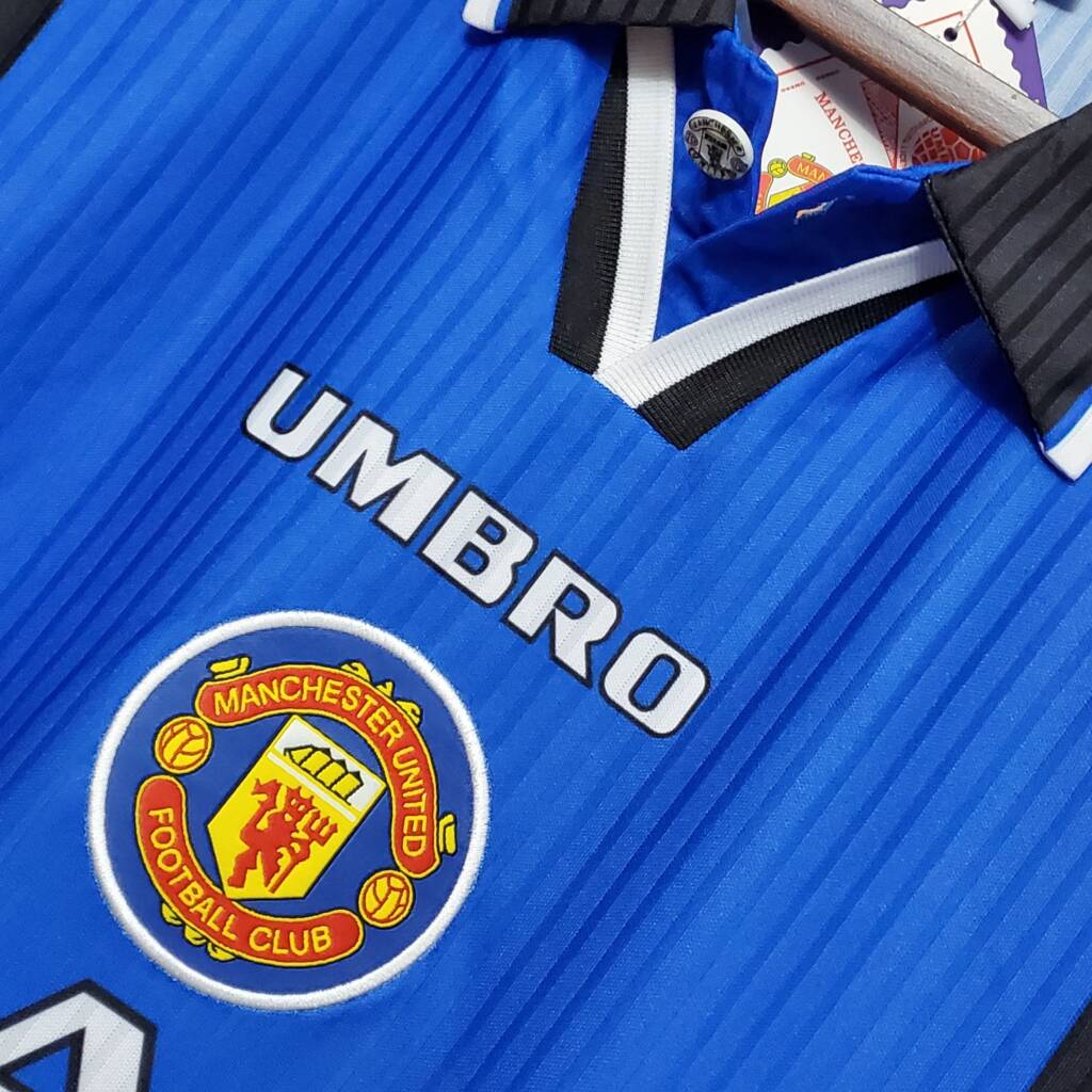 Manchester United Maillot Rétro 96/97 – Image 3