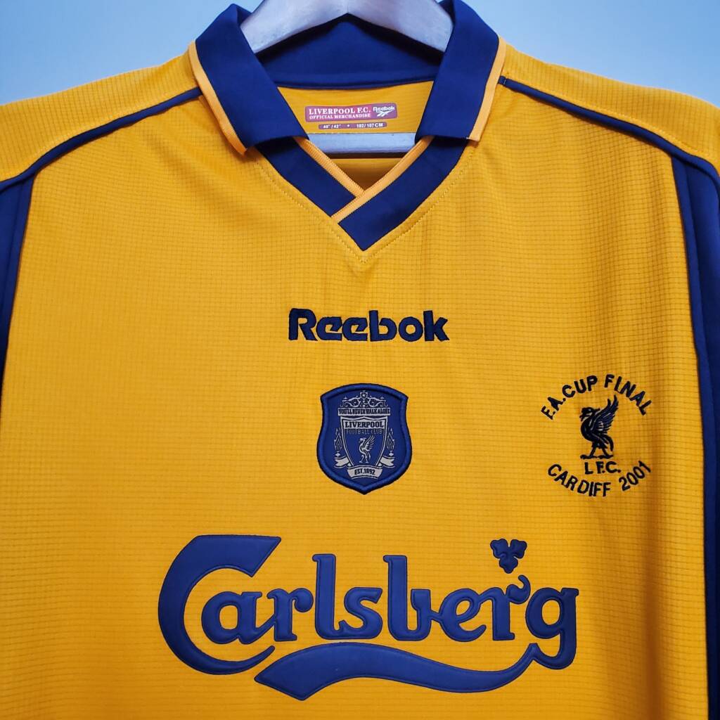 Liverpool Maillot Rétro 00/01 – Image 3