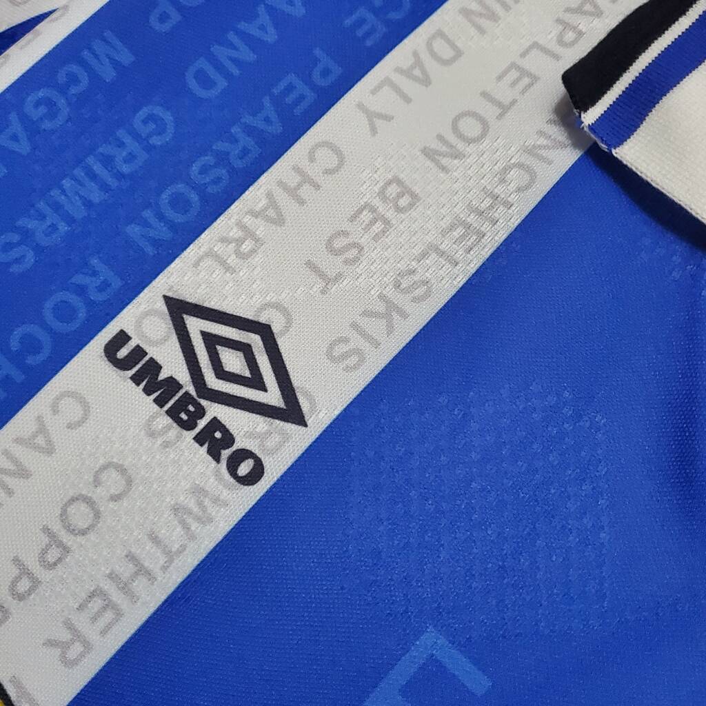 Manchester United Maillot Rétro 94/96 – Image 3