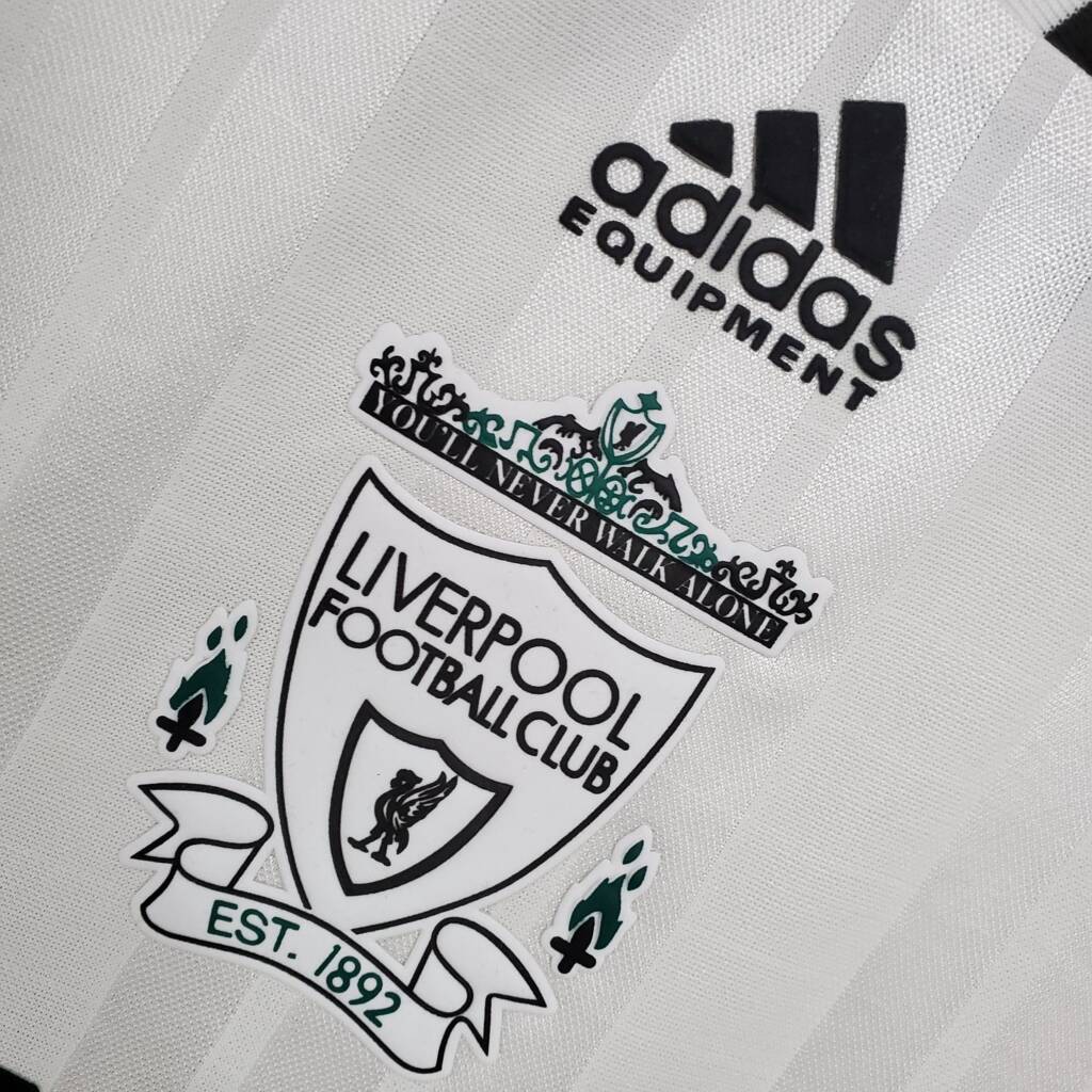 Liverpool Maillot Rétro 93/95 – Image 5