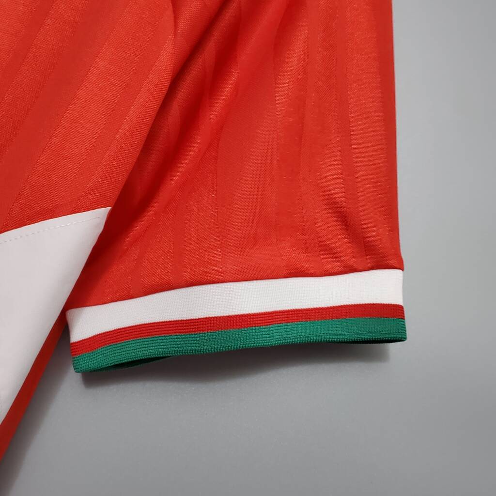 Liverpool Maillot Rétro 93/95 – Image 3