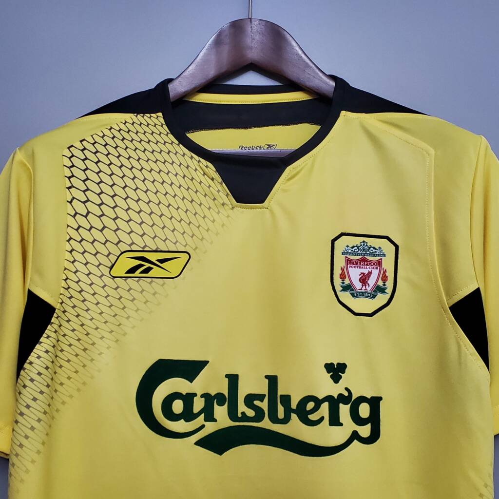 Liverpool Maillot Rétro 04/05 – Image 3