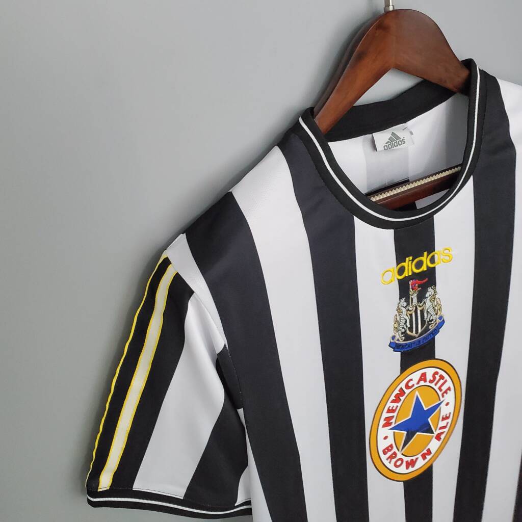 Newcastle Maillot Rétro 97/99 – Image 4