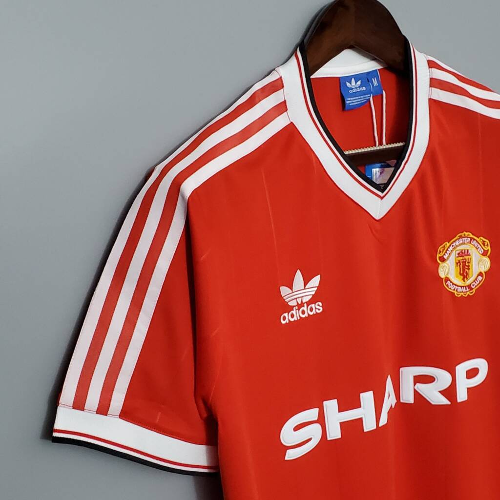 Manchester United Maillot Rétro 83/84 – Image 4