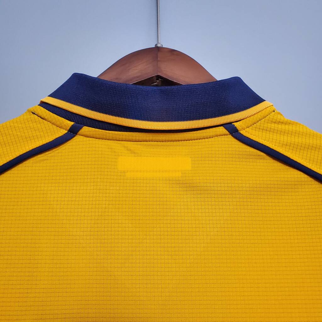 Liverpool Maillot Rétro 00/01 – Image 4