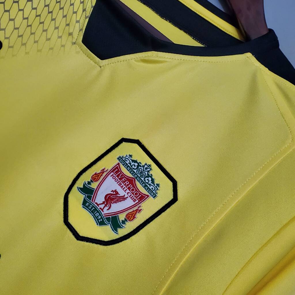 Liverpool Maillot Rétro 04/05 – Image 2